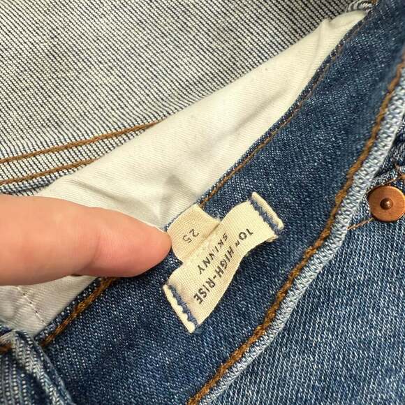 NEW Madewell 10" High-Rise Skinny Jeans Size 25 / 2 US - Picture 8 of 10